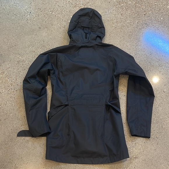 Merrell rain jacket - Picture 2 of 13